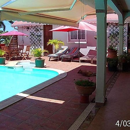Agreable Chambre D'Hotes, Sdb, Piscine, Carbet Cuisine. Saint-Claude Exteriör bild