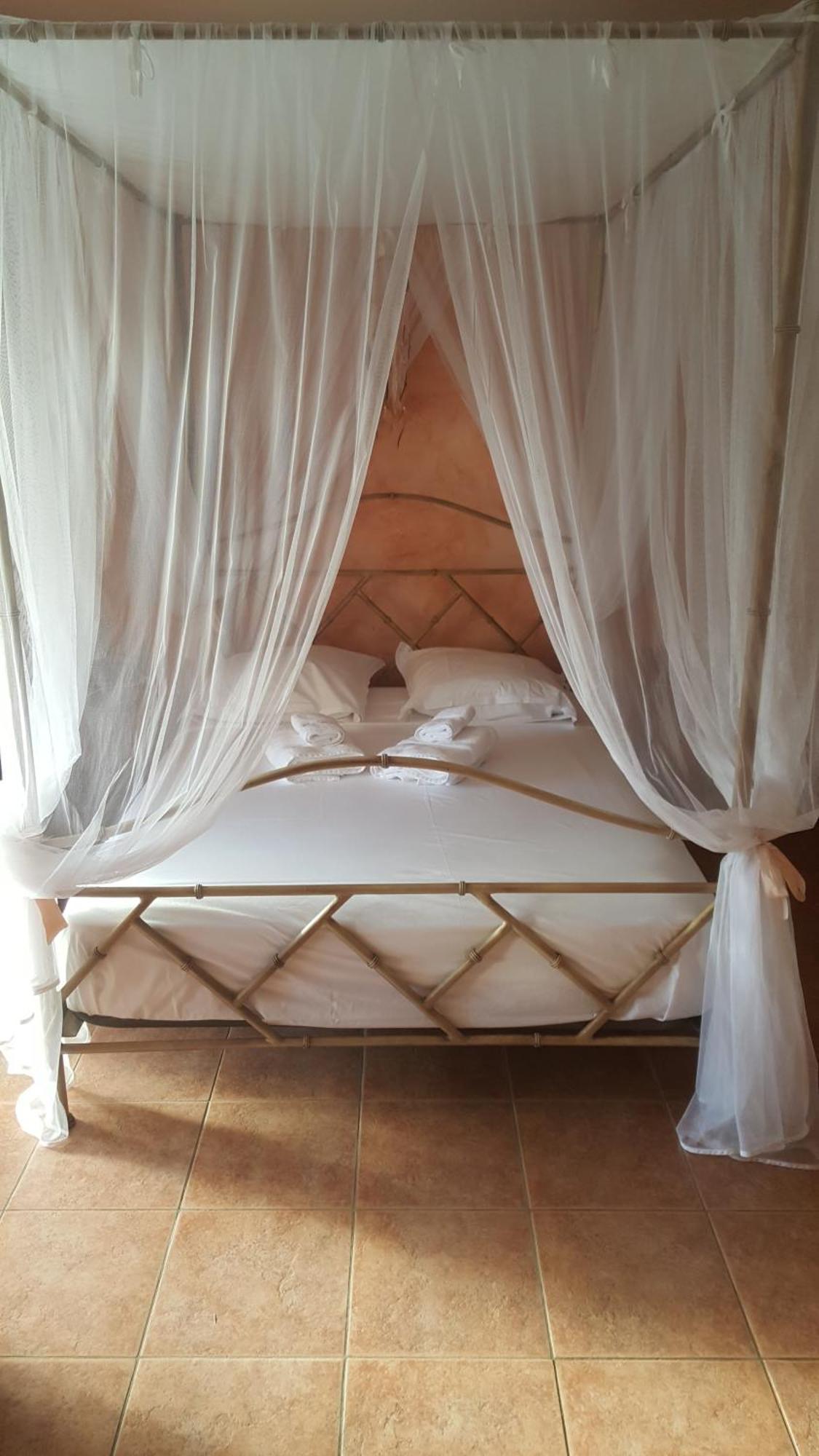 Agreable Chambre D'Hotes, Sdb, Piscine, Carbet Cuisine. Saint-Claude Exteriör bild